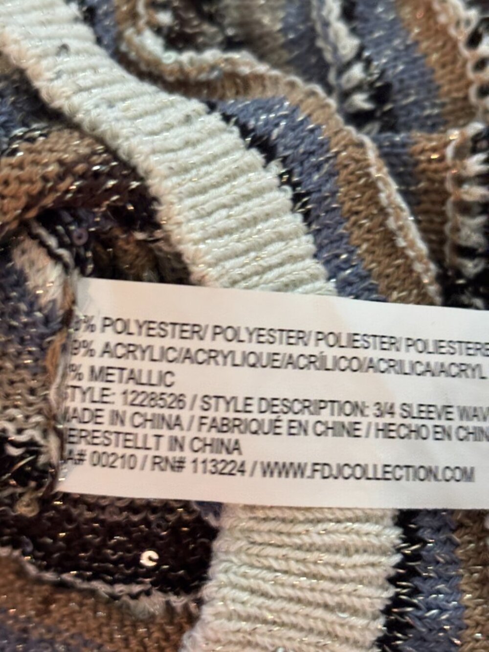 FDJ Soho Stripe Wave Knit Sweater Medium NWT - Picture 7 of 8